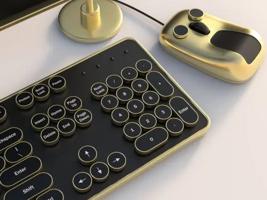 Goldenes Designer-Keyboard und goldene Designer-Maus